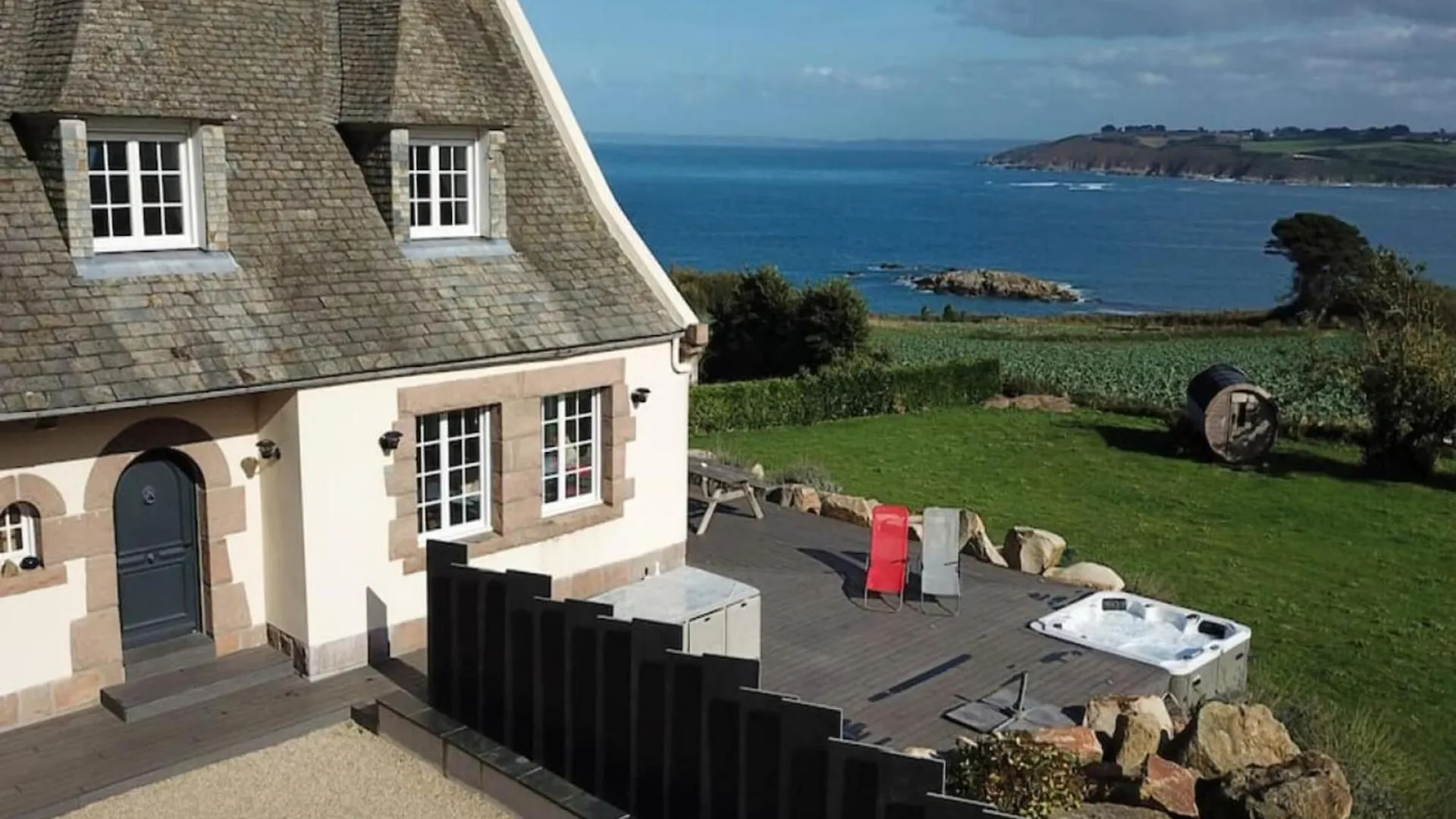 Natural Stone Cottage With Garden And Sea View Плугану